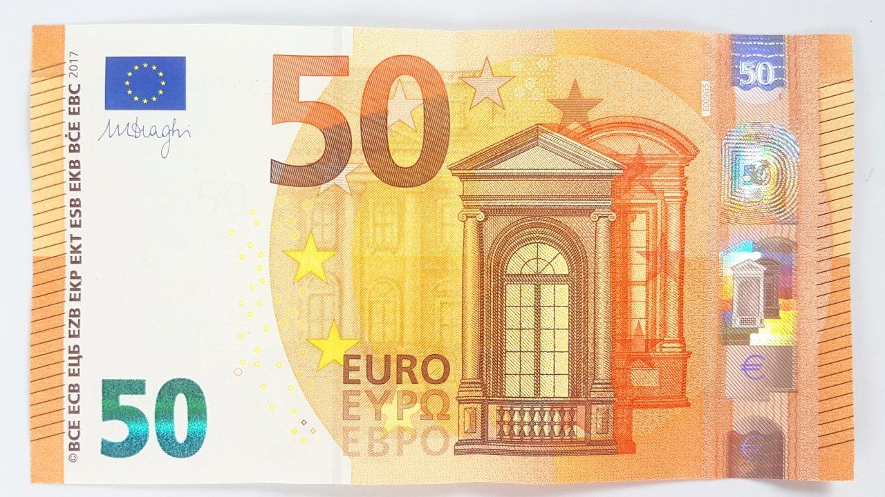€50 Euro Bills